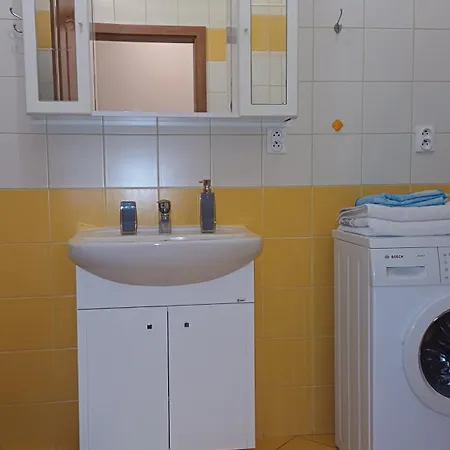 Nelli Free Parking Šamorín